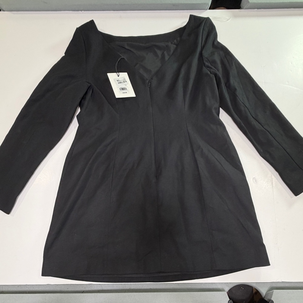 KBB by Kahlana Black Long Sleeve Scoop Neck Dress